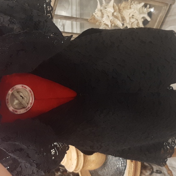 Lace romper - Picture 5 of 9